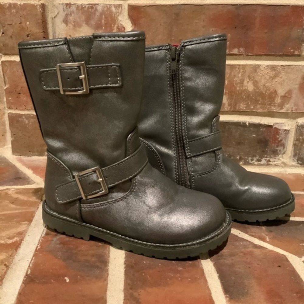 Cherokee Buckle Boots